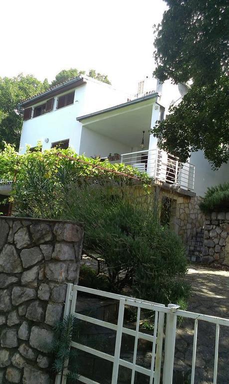 Apartment Bilic 클레노비차 객실 사진