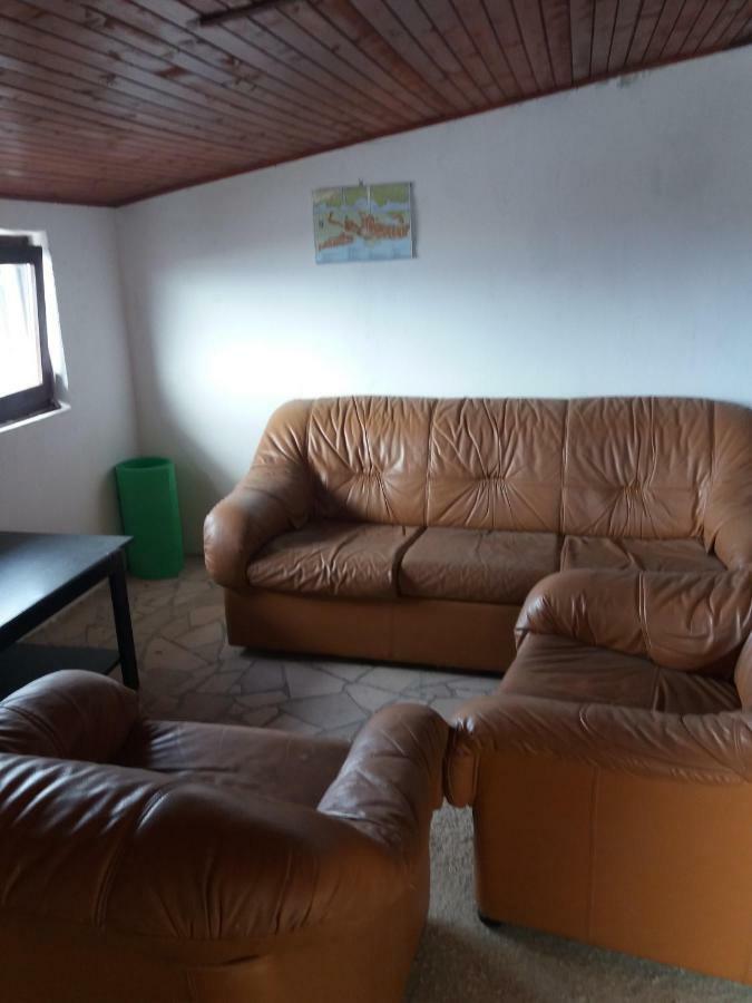 Apartment Bilic 클레노비차 외부 사진